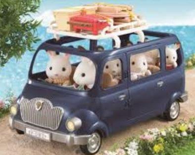 AUTO FAMILIARE 7 POSTI