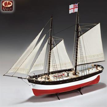 NAVE HUNTER Q-SHIP KIT 1/60
