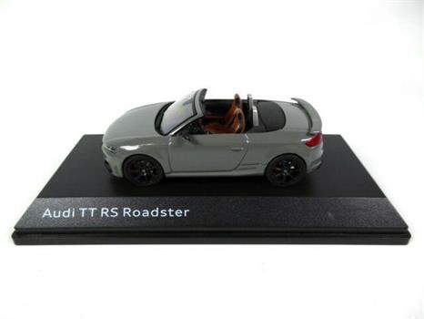 AUTO AUDI TT RS 1/43