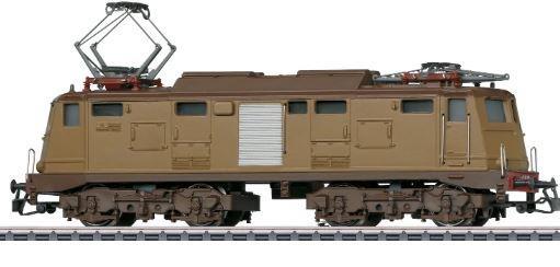 LOCOMOTORE E424 H0 MFX