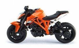 MOTO KTM 1290 SUPER DUKE