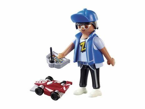 PLAYMO-FRIENDS RAGAZZO CON AUTO R/C