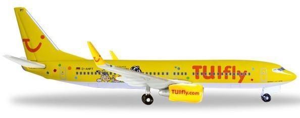 AEREO B737-800 TULFLY 1/500