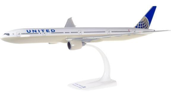 AEREO B777-300 UNITED 1/200