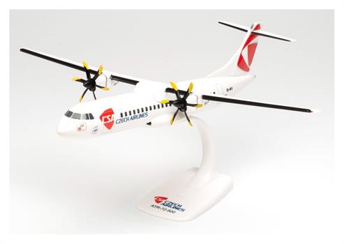 AEREO ATR 72-500 CSA SNAPFIT 1/100