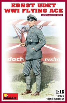 ERNST UDET FIGURINO KIT 1/16