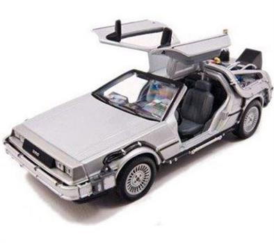 AUTO DELOREAN RITORNO AL FUTURO 2 1/24