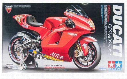MOTO DUCATI DESMO CAPIROSSI KIT 1/12