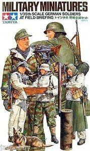 SOLDATI TEDESCHI BRIEFING KIT 1/35